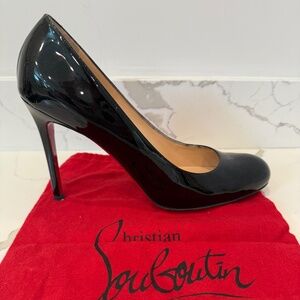 Christian Louboutin Black Patent Round Toe Classic Heels, Size 42